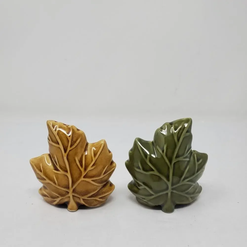Pier 1 Imports gold & green leaf theme salt and pepper shaker EUC